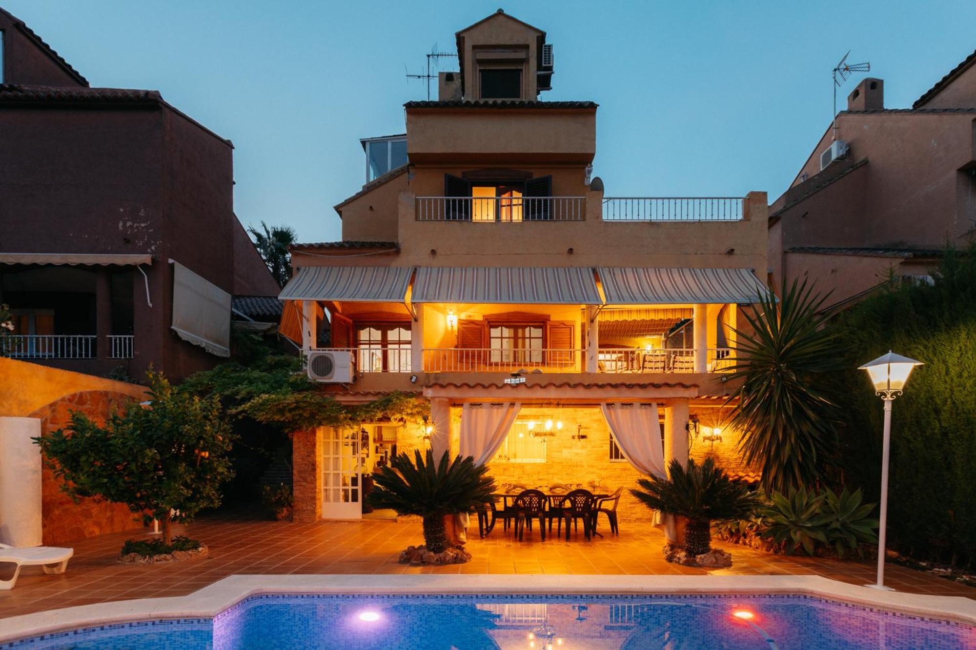 Chalet, Villa Rodeada De Naturaleza Piscina A Doce Klm De Valencia Y 7 Del Aeropuerto מראה חיצוני תמונה