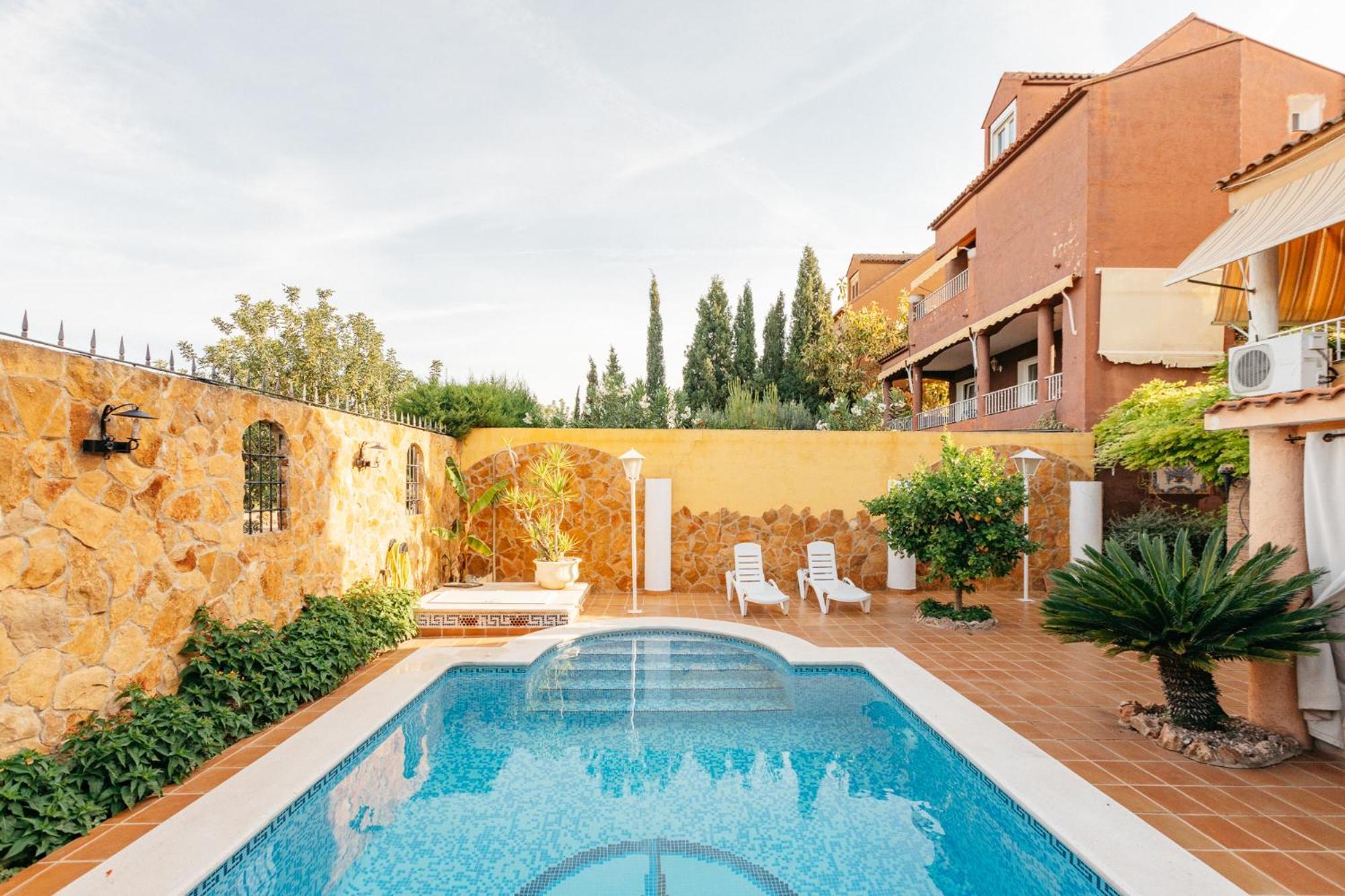 Chalet, Villa Rodeada De Naturaleza Piscina A Doce Klm De Valencia Y 7 Del Aeropuerto מראה חיצוני תמונה