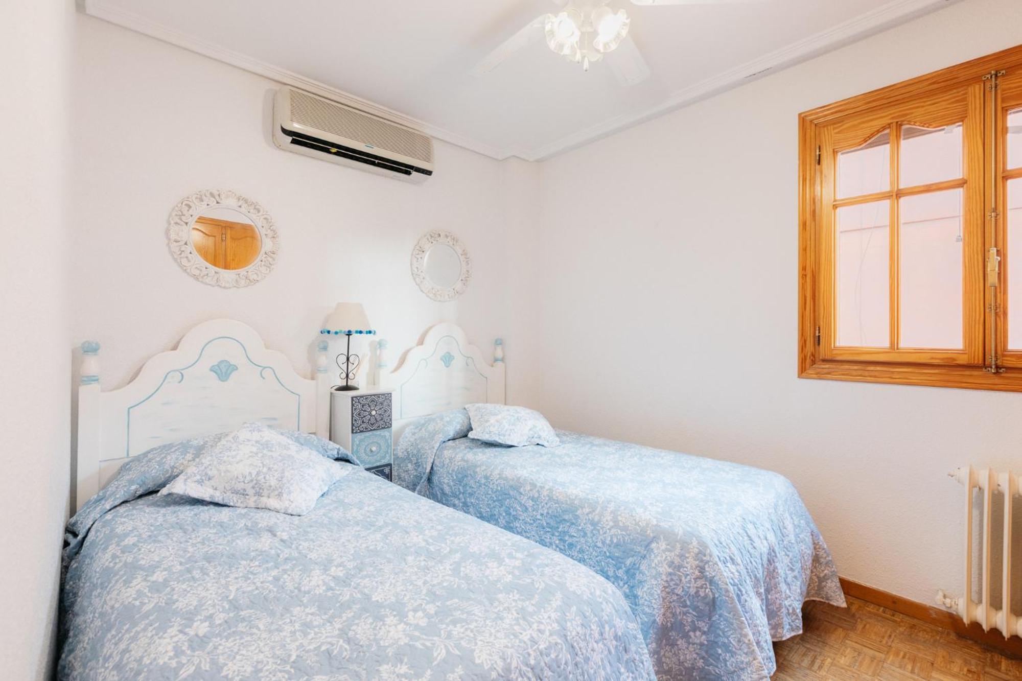 Chalet, Villa Rodeada De Naturaleza Piscina A Doce Klm De Valencia Y 7 Del Aeropuerto מראה חיצוני תמונה